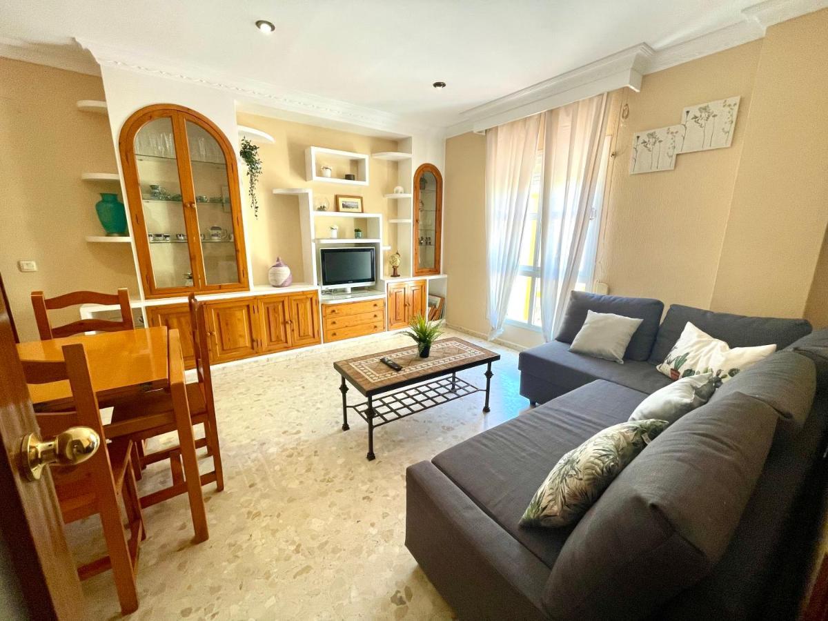 אל פוארטו דה סנטה מריה Gatu Villa Palma, Aire Acc Y Confort En El Centro Historico, " Preferente Mayores De 25 Anos Y Familias " מראה חיצוני תמונה